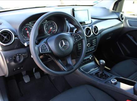 Mercedes-Benz - B-class