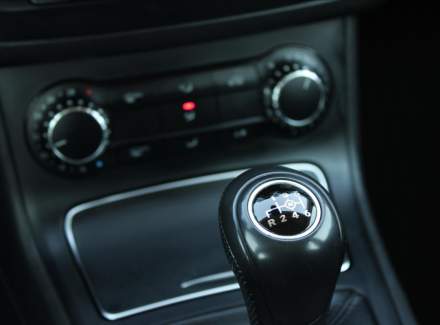 Mercedes-Benz - B-class