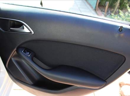 Mercedes-Benz - B-class