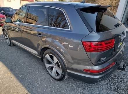 Audi - Q7