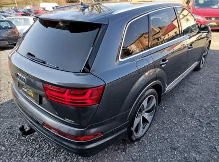 Audi - Q7