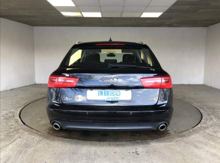 Audi - A6