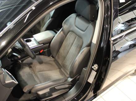 Audi - A6