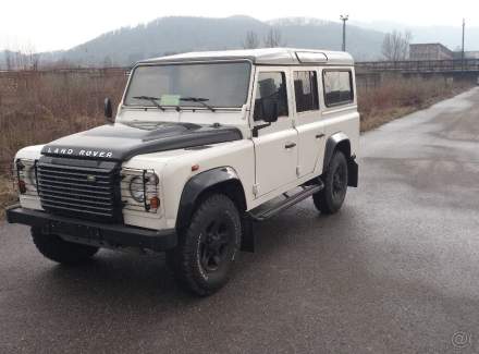 Land Rover - Defender