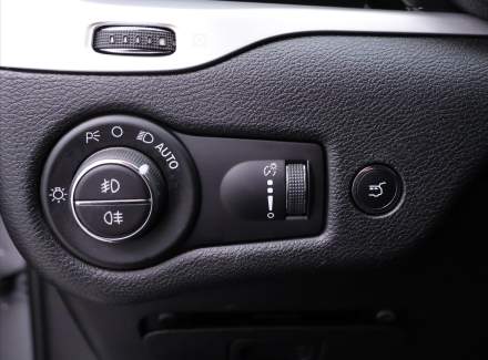 Jeep - Cherokee