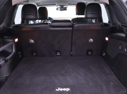 Jeep - Cherokee