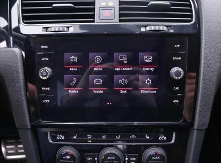Volkswagen - Golf