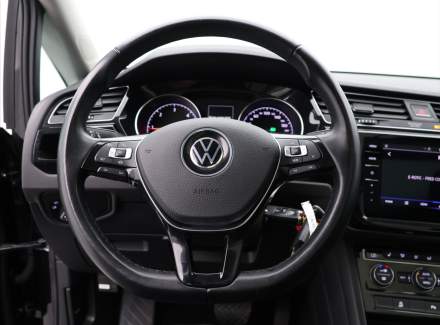 Volkswagen - Touran
