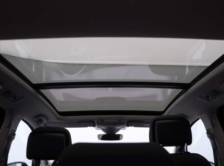 Volkswagen - Touran