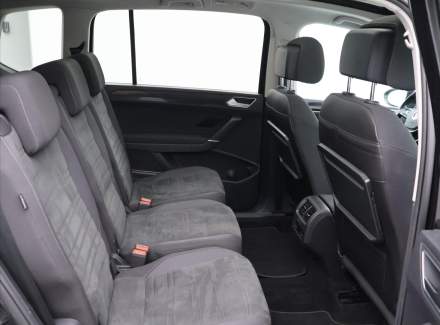 Volkswagen - Touran