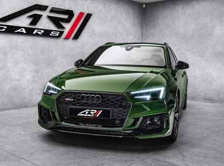 Audi - RS 4