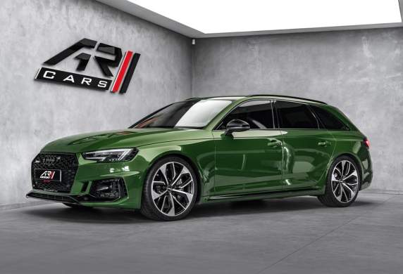 Audi - RS 4