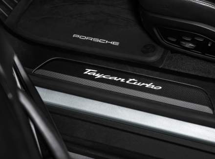 Porsche - Taycan