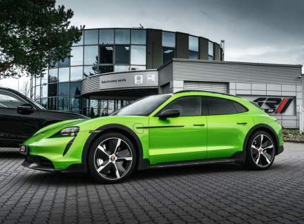 Porsche - Taycan