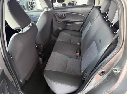 Toyota - Yaris
