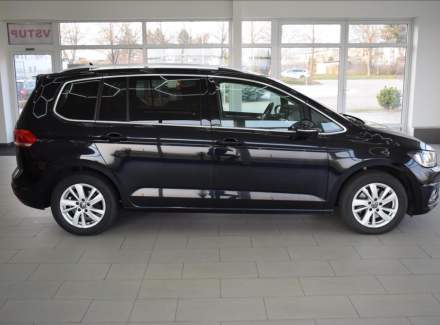 Volkswagen - Touran
