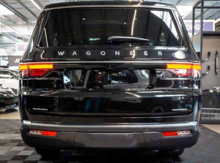 Jeep - Wagoneer