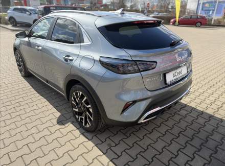 Kia - XCeed