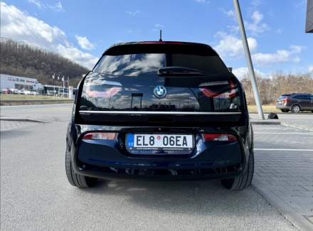 BMW - i3