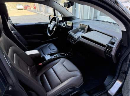 BMW - i3
