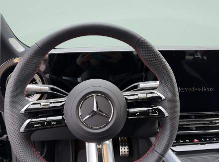 Mercedes-Benz - CLA