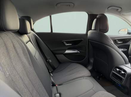 Mercedes-Benz - E-class