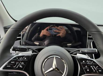 Mercedes-Benz - E-class