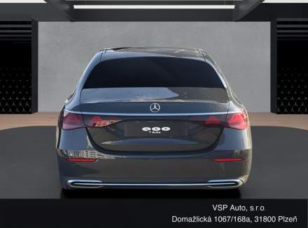 Mercedes-Benz - E-class