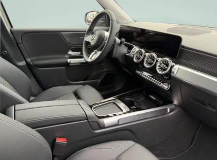 Mercedes-Benz - GLB