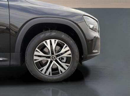 Mercedes-Benz - GLB