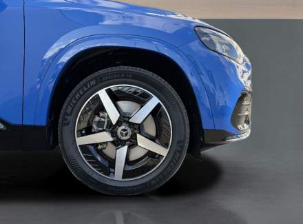 Mercedes-Benz - GLB
