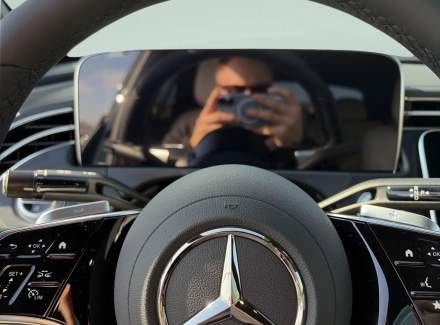 Mercedes-Benz - E-class