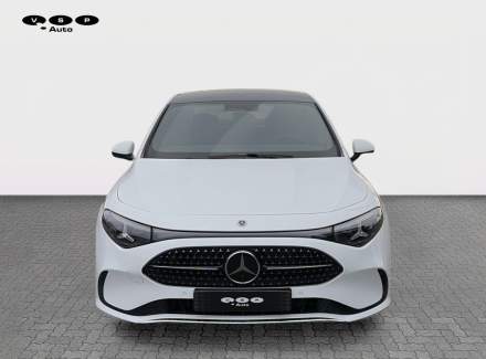 Mercedes-Benz - CLA