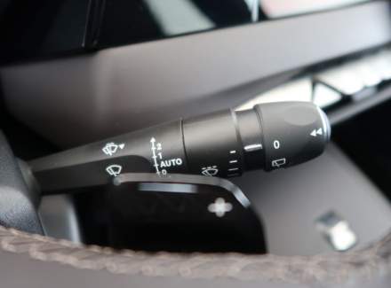 DS Automobiles - DS4