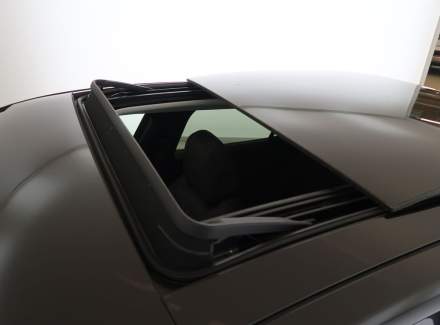 DS Automobiles - DS4