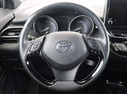 Toyota - C-HR