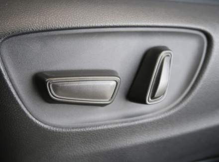 Toyota - Land Cruiser