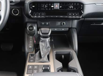 Toyota - Land Cruiser