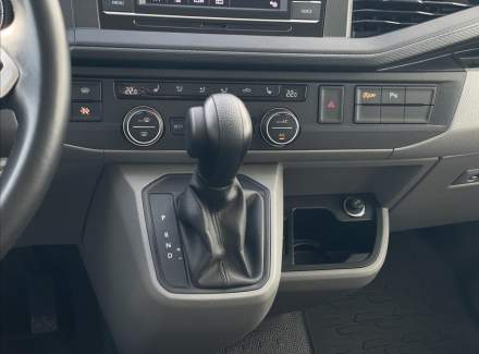 Volkswagen - Caravelle
