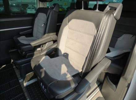 Volkswagen - Multivan