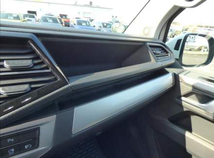 Volkswagen - Multivan