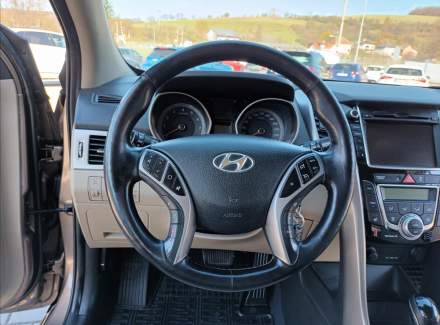 Hyundai - i30