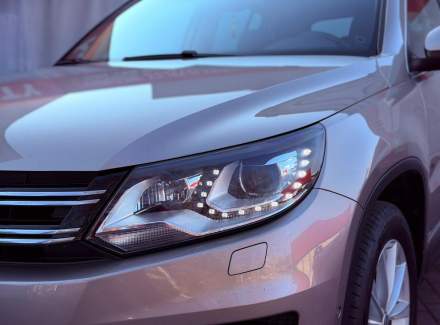 Volkswagen - Tiguan