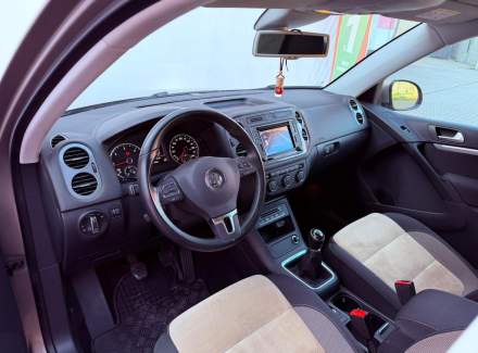 Volkswagen - Tiguan