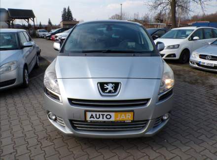 Peugeot - 5008