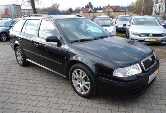 Škoda - Octavia