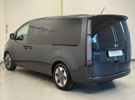 Hyundai - Staria