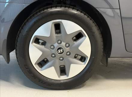 Hyundai - Staria