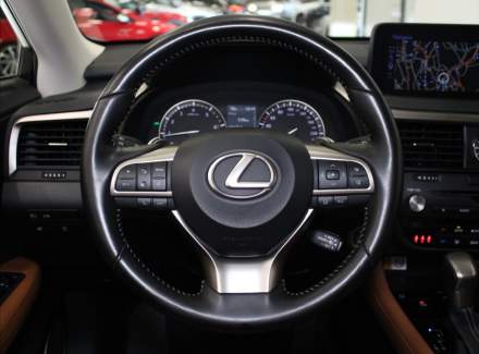Lexus - RX