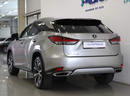 Lexus - RX